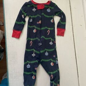 The Beaufort Bonnet Company Christmas pajamas 12-18m